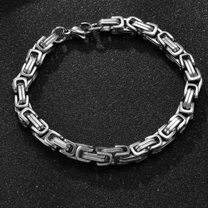 Lắc Tay Titan Thép Nam - Phong Cách Hàn Quốc Retro Hiphop, Thiết Kế Đơn Giản Độc Đáo, Đa Năng Phù Hợp Mọi Trang Phục