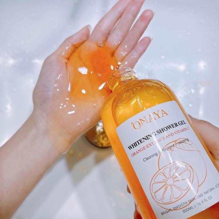 COMBO SỮA TẮM 1300ml + KEM BODY LOTION (mua 1 sữa tắm tặng 1 tuýp body onaya ) 3