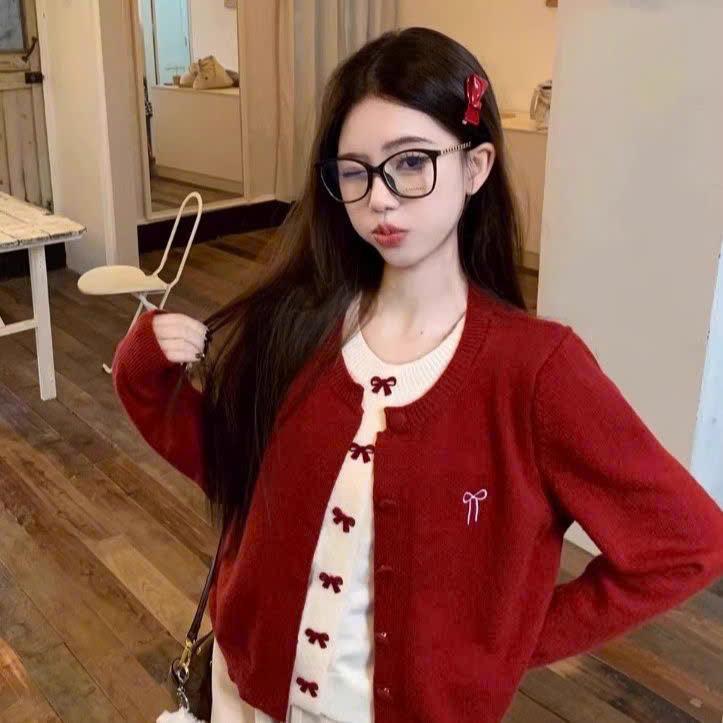 Áo Len Cardigan Dày 2 Lớp Cúc Hoạ Tiết Nơ Cúc Bọc Len Thêu Nơ Nổi Cổ Tròn Len Dệt Kim Lông Thỏ Dày Dặn Giữ Ấm Form Suông Vừa Vặn Hottrend Style Basic Cadigan Camcloset