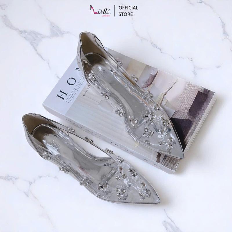 LOVIIECORNER  - GIÀY BÚP BÊ ĐÍNH ĐÁ - FORM CHUẨN - GIÀY BỆT TRONG SUỐT ĐÍNH ĐÁ GÓT THẤP 2 PHÂN - B240803 - G240882 - G240876 giày búp bê nữ giày nữ đẹp 2024 Shoes Đế Bằng