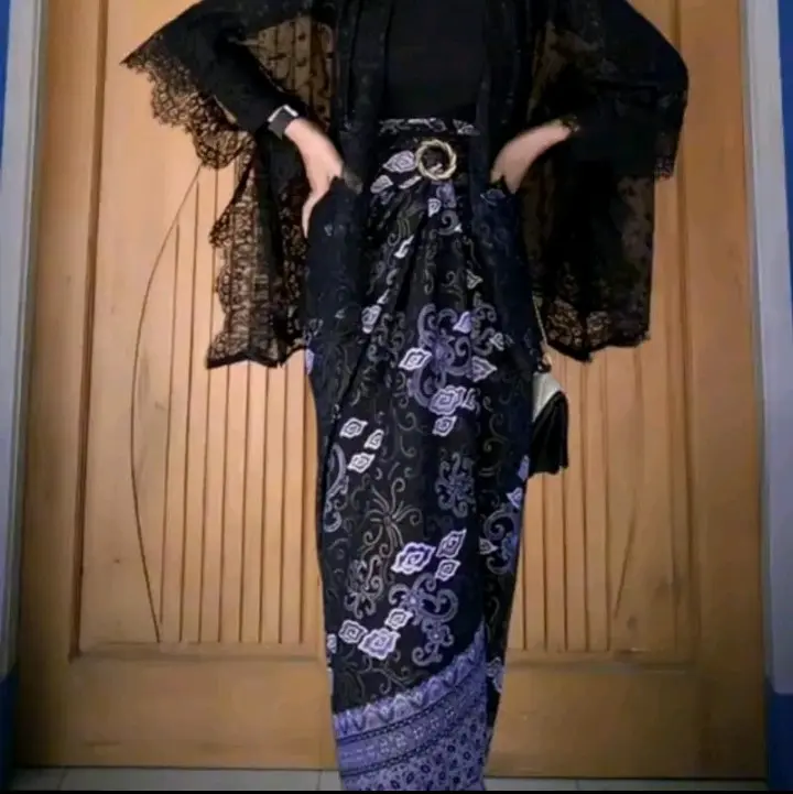 rok lilit batik kondangan // rok lilit batik wisuda // rok lilit batik kekinian