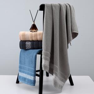 ผ้าขนหนูห้องน้ำผ้าฝ้ายแท้ ชุด 4 ชิ้น ประกอบด้วย ผ้าขนหนูเหงื่อ ผ้าขนหนูเช็ดหน้า ผ้าขนหนูมือ วัสดุผ้าฝ้าย 100% แห้งไว ดูดซับ เหมาะสำหรับเล่นกีฬา ใส่สบาย นุ่ม เหมาะสำหรับฟิตเนส