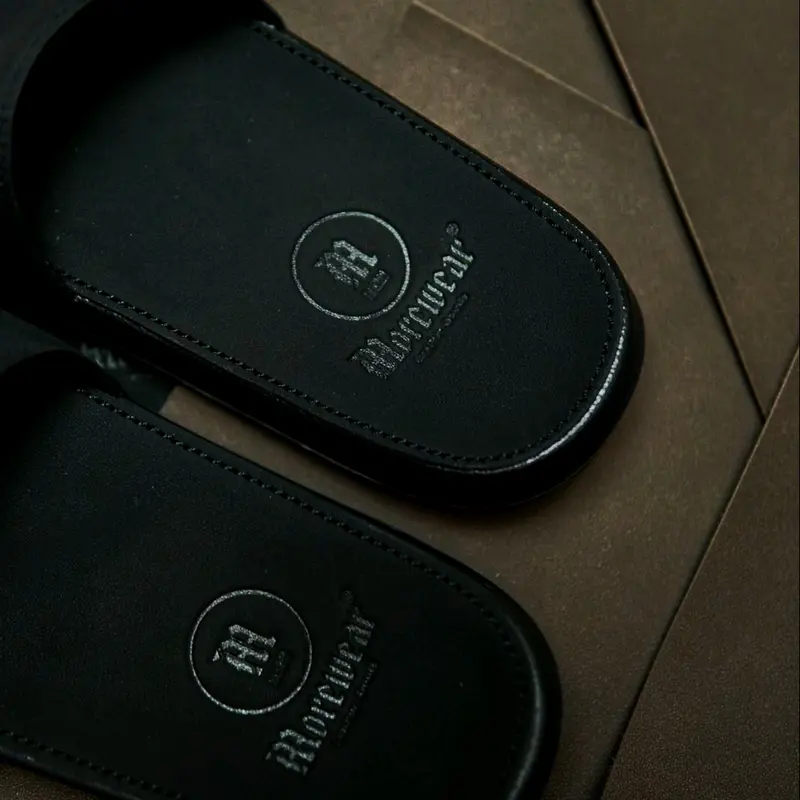 SANDAL PRIA KULIT ASLI GARUT/SANDAL MOREWEAR KULIT/SANDAL KULIT PREMIUM/SANDAL KEKINIAN/ SANDAL SLIP ON Sendal hitam 4