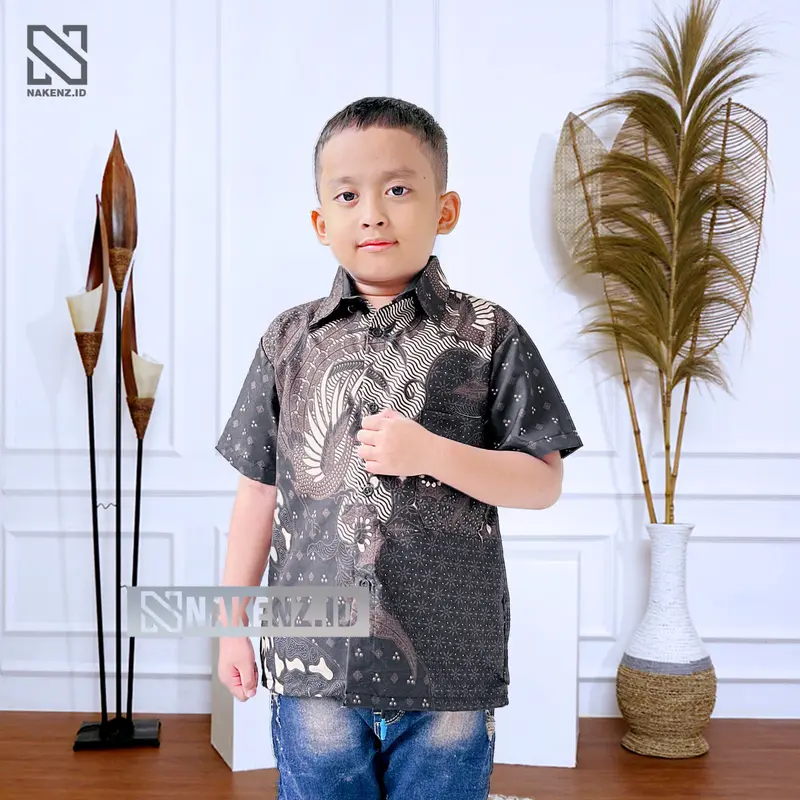 NAKENZ.ID Batik Couple Keluarga Kemeja Gamis Motif Cucakrowo Batik Polimikro Batik Ayah Bunda dan Anak 5