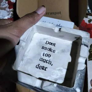 Asbak Custom Tulisan free box untuk hadiah / souvenir custom warna Asbak Asbak Asbak Asbak Asbak Asbak