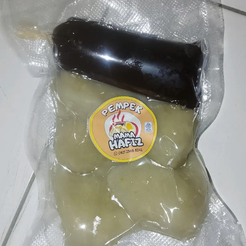 pempek Palembang isi 5pcs jenis kapal selam yang tidak menggunakan ikan 1