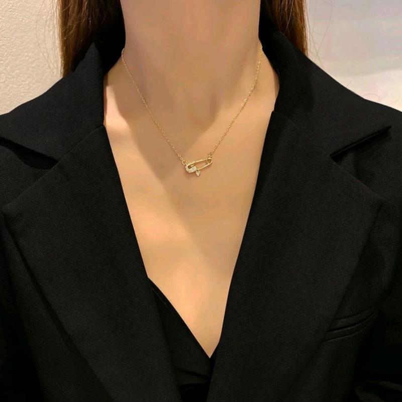 Kalung Pin Diamond Model Peniti Titanium 1