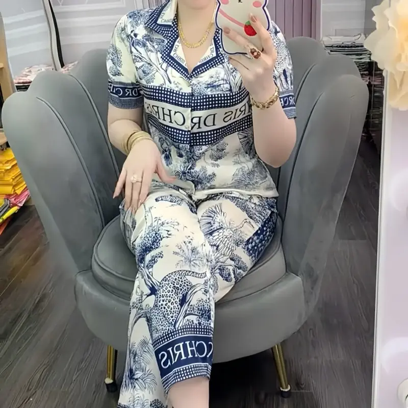 Piijama dài lụa mềm mịn mát, hoạ tiết bắt mắt phù hợp mọi lứa tuổi