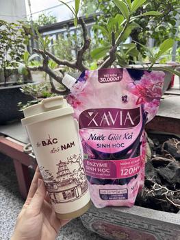 Product Review of [TẶNG BÌNH GIỮ NHIỆT - MỪNG ĐẠI LỄ CHIẾN THẮNG] Combo 3 Túi Nước Giặt Xả 2in1 Enzym Sinh Học XAVIA Toả Hương 120H+ 2L Tặng 1 Bình Giữ Nhiệt, Sạch Sâu An Toàn, Lưu Hương Dài Lâu, Bảo Vệ Môi Trường from L**g ** 0