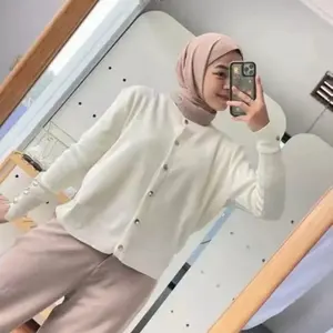 AKIRA Button Gold Knit Korea Baju Rajut Atasan Cardigan Wanita