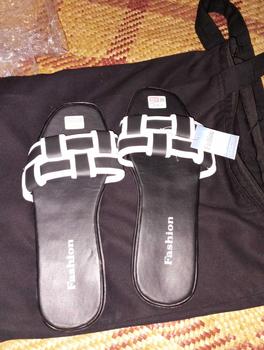 Product Review of PROMO Beli 1 Gratis 2 Sandal Wanita Fashion | Sandal Slop Jepit Wanita Viral Kekinian | sandal Teplek Wanita Terbaru Sendal Karet Cewek from n**🫧 1