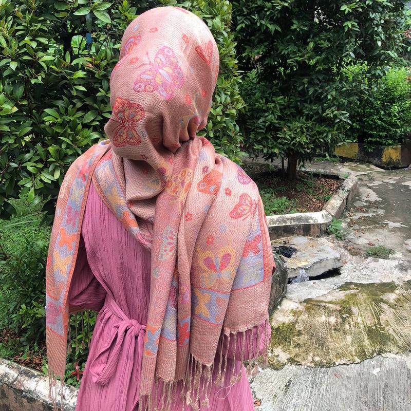 Hijab Pashmina Cashmere motif Butterfly 3