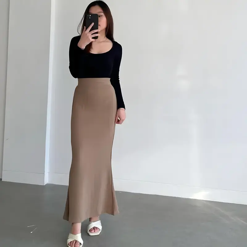 Lunar Mermaid Skirt - Rok Flare Wanita Basic Polos - Rok Wanita Panjang highwaist 3