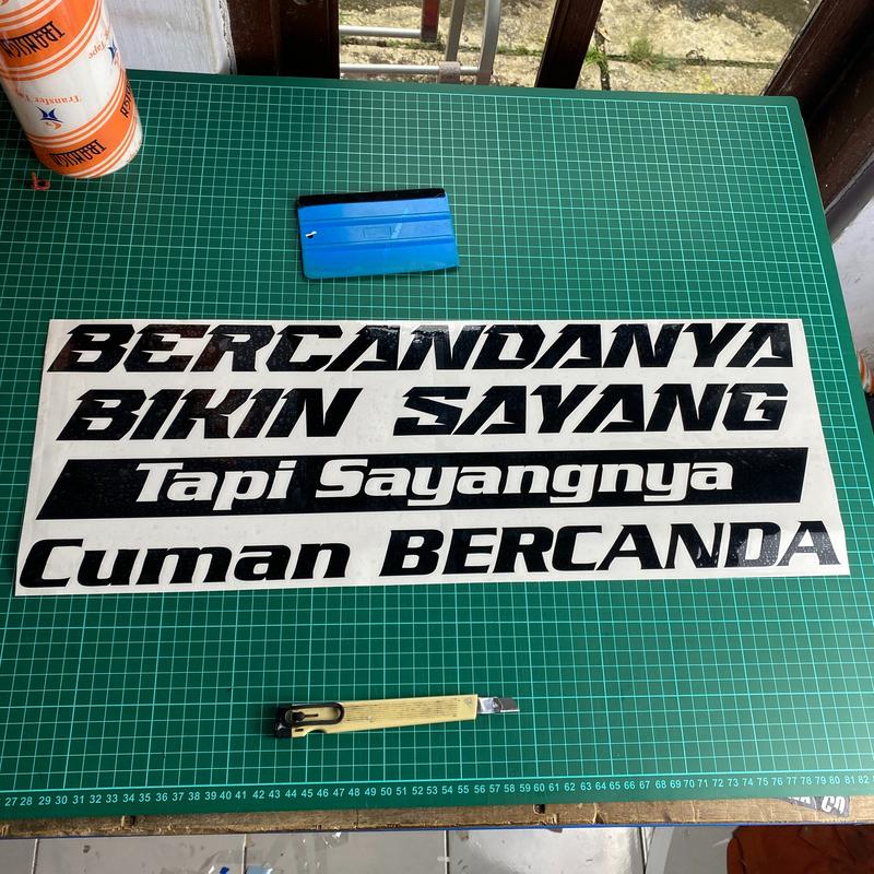 Stiker kata lucu Bercandanya bikin sayang TIDAK BISA REQUEST - Shop ...