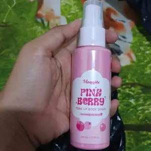 Honnete Pink Berry Tone Up Body Spray Mencerahkan Kulit Melembabkan Menghidrasi Sun Protection Wangi Seharian Halal BPOM