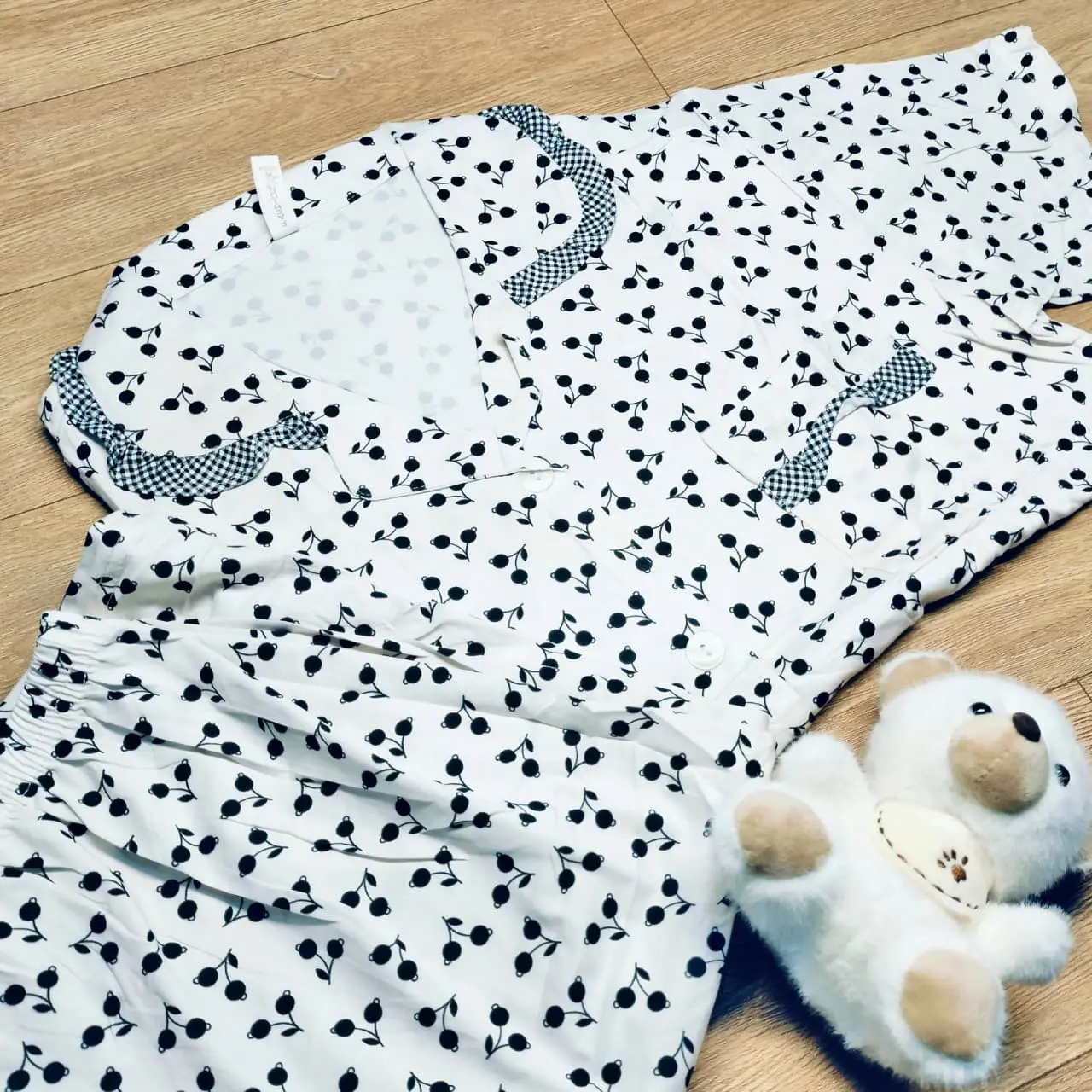 3/4 Cherry Hitam (L)