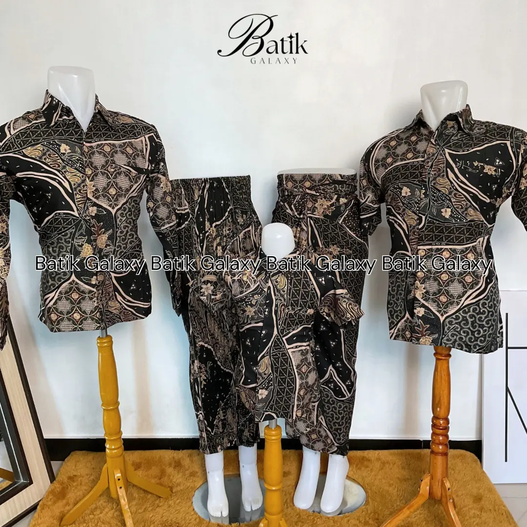 Batik galaxy / Batik / Kemeja batik / Set batik keluarga / batik couple / kemeja batik anak lengan pendek