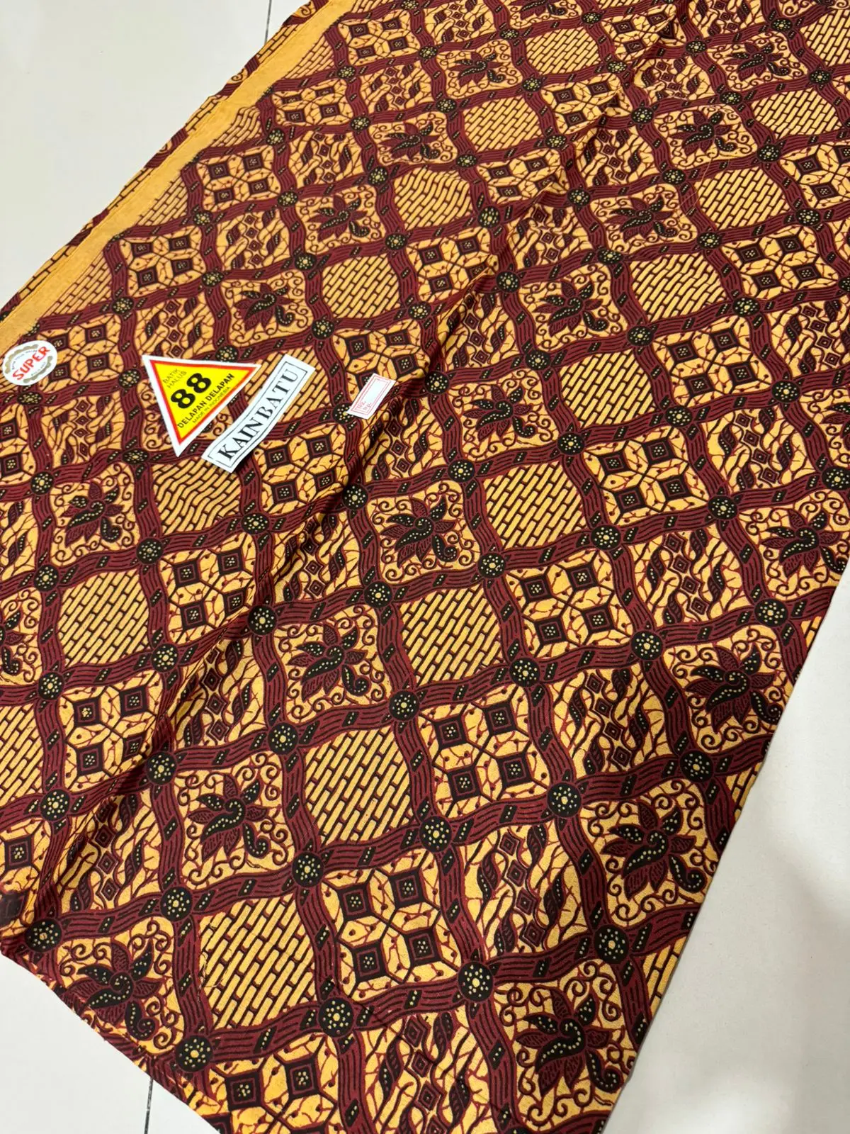 Kain Panjang Batik Batu Delapan Delapan Bahan Poliester Kualitas Batu Halus Setelah Dicuci Cocok untuk Ibu Hamil dan Ibu Pasca Melahirkan Ukuran 114 x 190 cm Finishing Batu Harga Murah Motif RANDOM