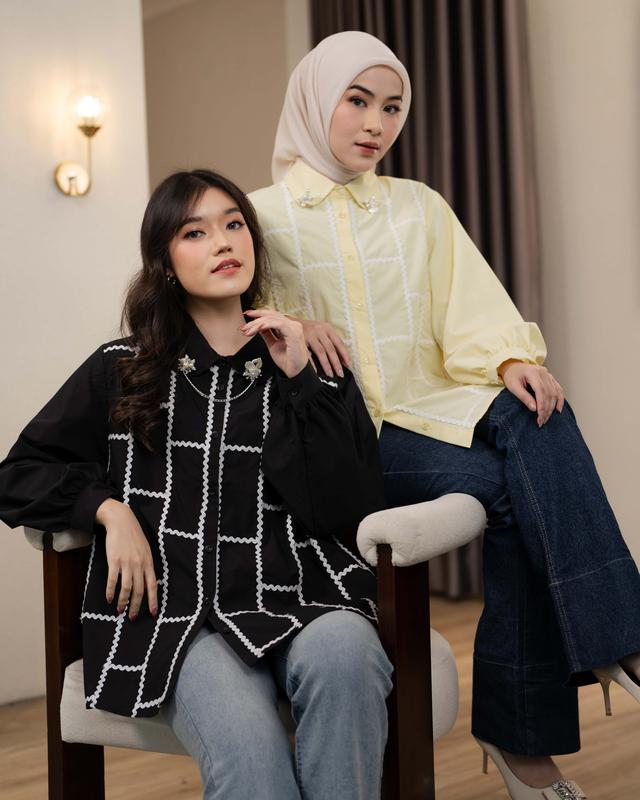 Mayoutfit Zeeva Shirt | Kemeja Poplin Wanita Detail Renda Bordir 2