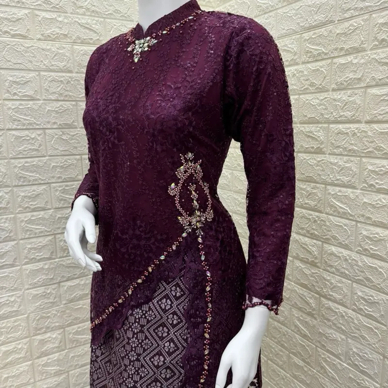 Kebaya ALMA  belah samping bahan tile spenggel 6