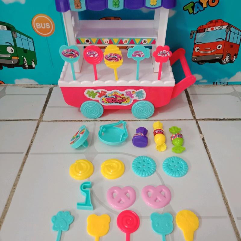 MAINAN GEROBAK PERMEN SET 2