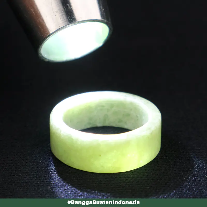 Batugiok.id Cincin Hijau Pria Wanita Model Bulat Cutting 4