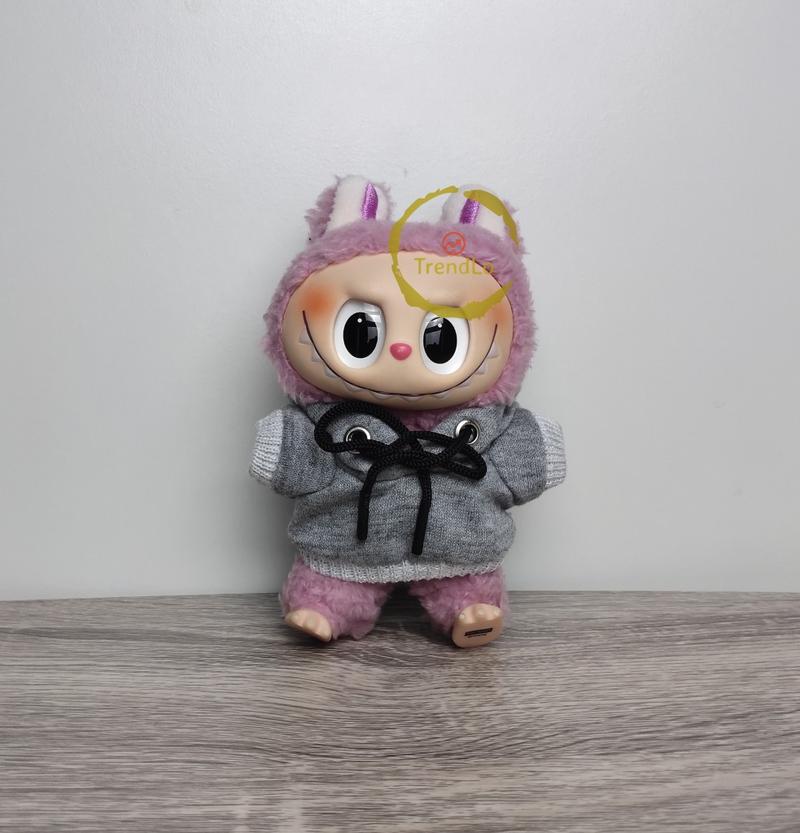 Product Introduction of Aksesoris Pakaian Boneka Labubu Hitam Putih Abu-abu - Hoodie + Sweater + Celana Ukuran 8cm 7