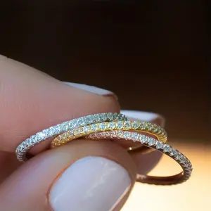 TANTOMI Cincin Titanium Anti Karat untuk Wanita - Perhiasan Mewah dan Elegan untuk Wanita - Cincin Berlian Penuh Bintang - Cincin Pasangan