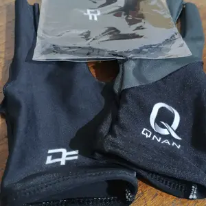 Billiard Glove Billiard Sarung Tangan Biliar Sarung Tangan Billiard Spandex Lyca Elastis Licin Dan Nyaman Pria Wanita Ball