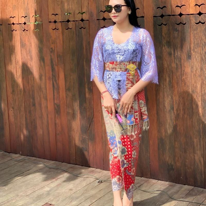 Kebaya Jadi Metalik Sparkle 2