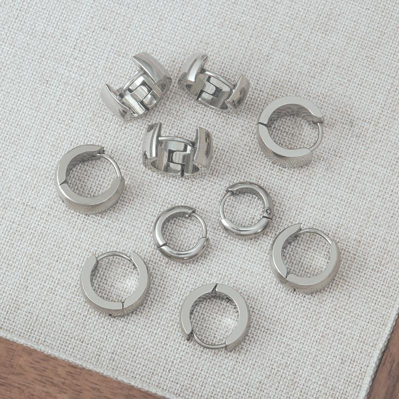 Product Introduction of Stainless steel fashion commuter cross-border new simple personality literary niche plain circle men's and women's hoop earrings 4