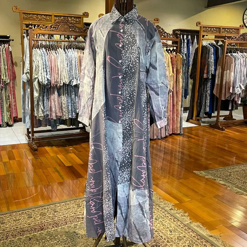 Loose Dress Rayon Busui by Dian Pelangi ORIGINAL Busana Muslim Maxi Gamis Abaya Gaun Casual Formal Pesta Pernikahan Kondangan Lebaran Wanita Cantik Anggun Modis Modern Simple Elegan Mewah Model Korea Terbaru Motif Batik Abstrak Hand Made Terlaris Kekinian