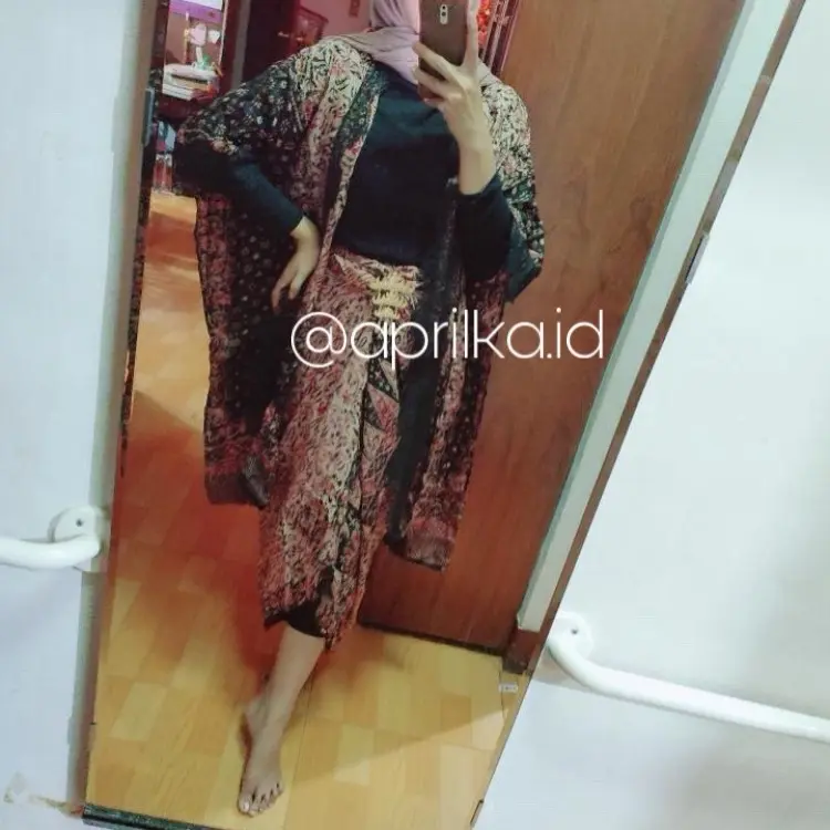 Tipe A set Ayu Baju Kondangan Pesta Kebaya Batik Viscose Motif Jupri Palembang 5