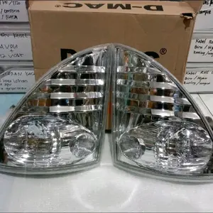 LAMPU SEN HINO LOHAN HINO260 TI ADA WARNA KUNING ATAU PUTIH