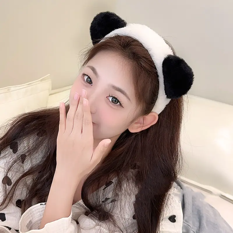 Ikat Rambut Panda, Rekaan Comel, Untuk Wanita, Ketibaan Baru 2023, Klip Rambut Selebriti Internet, Boleh Digunakan sebagai Topeng Muka, Ikat Kepala Khas, Perhiasan Rambut Mewah