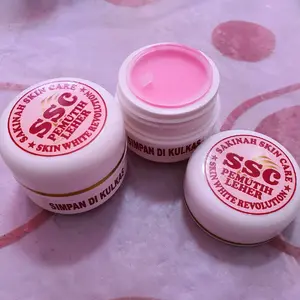 PEMUTIH LEHER NECK CREAM memutihkan leher Hitam Kusam Perawatan Memudarkan