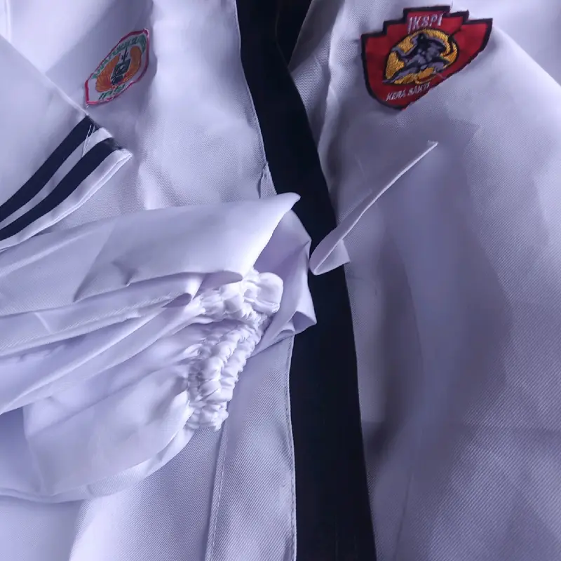 seragam siswa ikspi kera sakti, sakral siswa iks pi kera terbaik 1