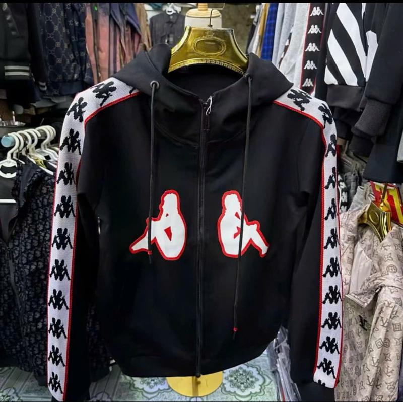  Áo Khoác Hoodie Zip Cáp PAA Họa Tiết Hình In Nổi Đỏ Trước Ngực Phối Dệt Kim Soc Tay Có Nón 