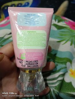 Product Review of DHERBS SNOW TINTED MOISTURISER SPF 50 SUNSCREEN 40ml from l**i 3