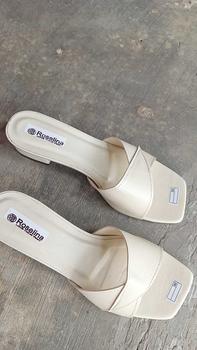 Product Review of SANDAL WANITA HAK TAHU 3CM TERBARU MODEL ELEGAN REKOMENDASI UNTUK WANITA TREN DAN KEKINIAN Hitam from A** N**a H**i 1
