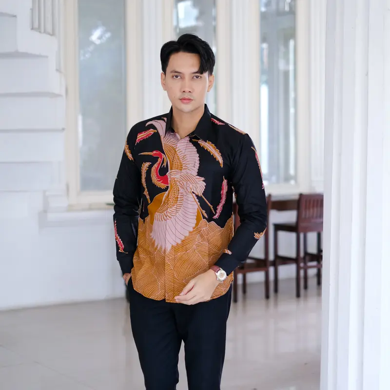 Kemeja Batik Lengan Panjang Premium Slimfit Bangau kuning golden hitam  Lapis Furing Katun HERO Baju Pria Motif Garis Hem Cowok Atasan Casual bisa rekues Pendek 1