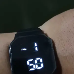 KJ Jam Tangan Pria Wanita LED Digital Rubber Electronic Fashion Couple Anak Remaja Premium RM062