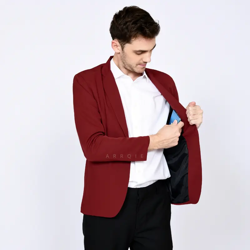 Jas Formal Pria Terbaru Warna Maroon Model Slim Fit Ukuran S M L XL XXL Bahan Lembut Dan Tebal Nyaman Dipakai 6