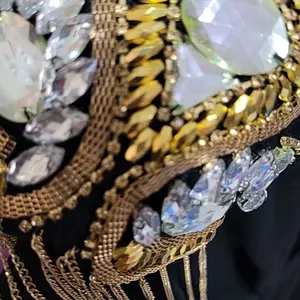 Aksesoris Bahu Kristal + Rumbai Epaulet Gaya Vintage Punk Aksesoris Pesta Wanita Rumbai Bahu