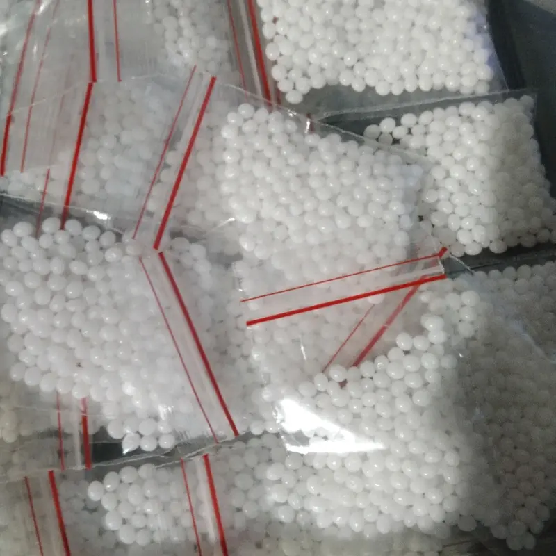 200 butiran beads clay padat yg dibentuk menggunakan air 4