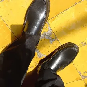 Sepatu Pantofel Loafers Pria Formal | Sepatu Kerja Kantor Elegan Anti Air Anti Slip Nyaman Dipakai Seharian Bahan Kulit Sol EVA 39-44