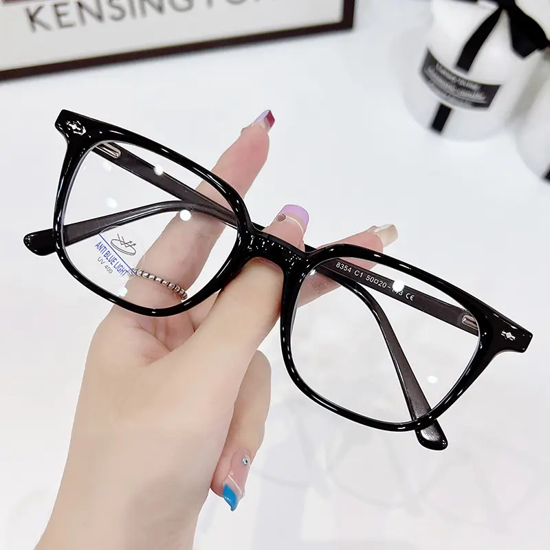 [ BELI 1 GRATIS 1 ] Kacamata Frame Unisex QG8354 Lensa Blueray Photocromic Blucromic