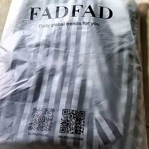 FADFAD Setelan dua potong modis wanita dengan atasan kotak-kotak dan celana panjang