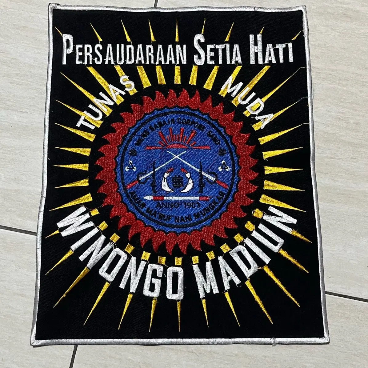 bed punggung pakem bordir