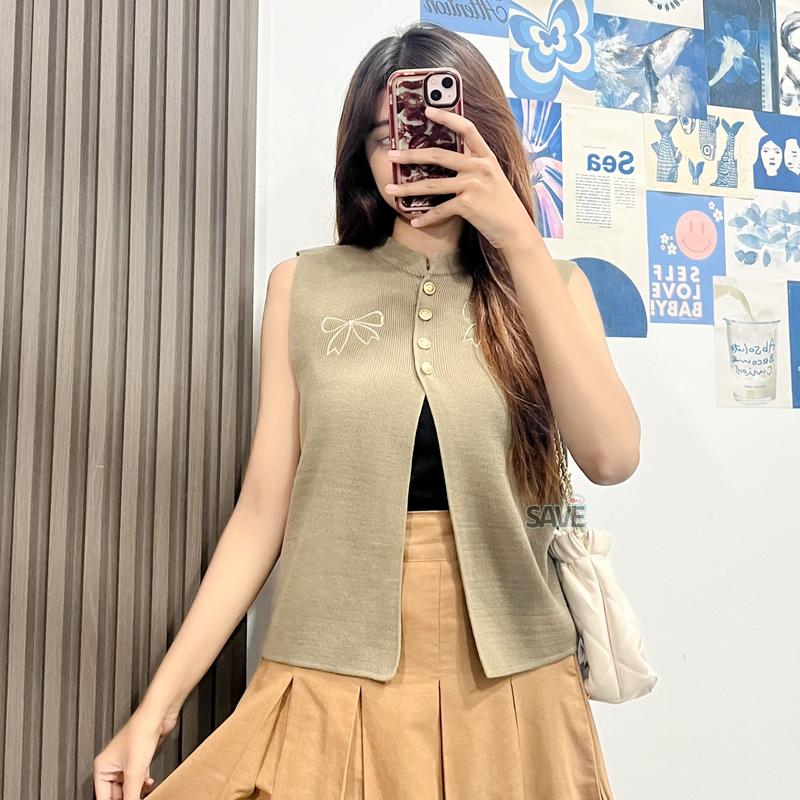 Noni Vest Knit - Spring Tops Vest 2